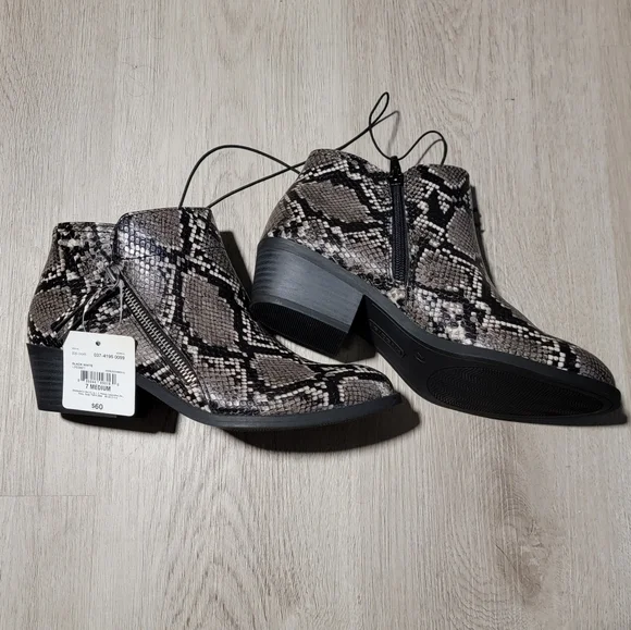 Arizona | Women's Snakesprint Low Boots - Picture 3 of 7